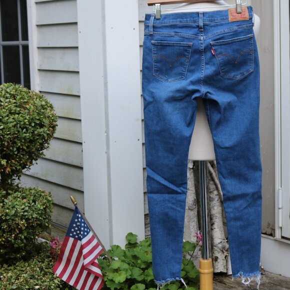 Levi's 710 Super Skinny Distressed Holes Frayed Stretch Cotton Jeans Sz 28 - Picture 6 of 10